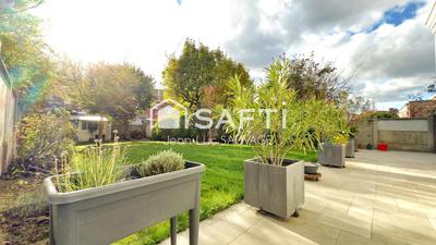 Maison - 160 m² - 6 pièces