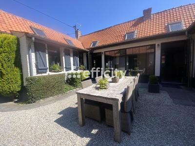 Corps de ferme - 250 m² - 8 pièces