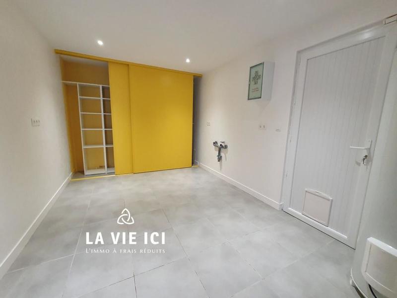 Maison - 220 m² - 9 pièces