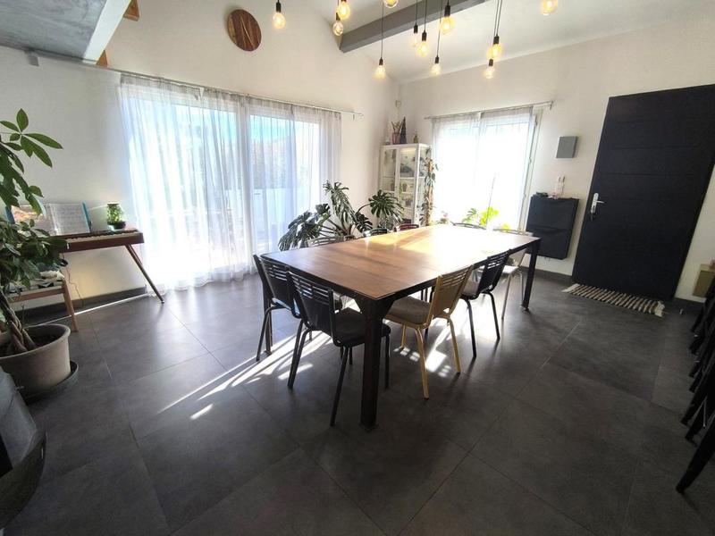 Maison - 158 m² - 6 pièces