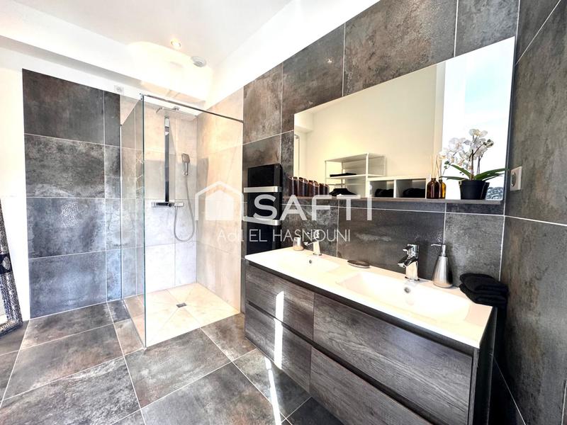 Maison - 148 m² - 6 pièces