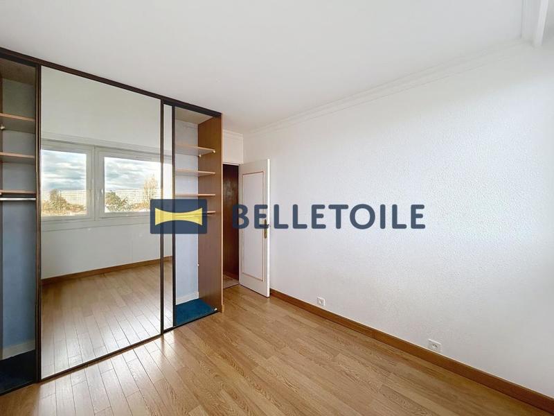 Appartement - 81 m² - 4 pièces