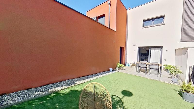 Appartement - 60 m² - 2 pièces