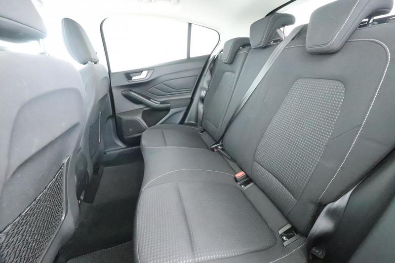 Ford Focus 1.0 EcoBoost Trend Business 5p 100 ch