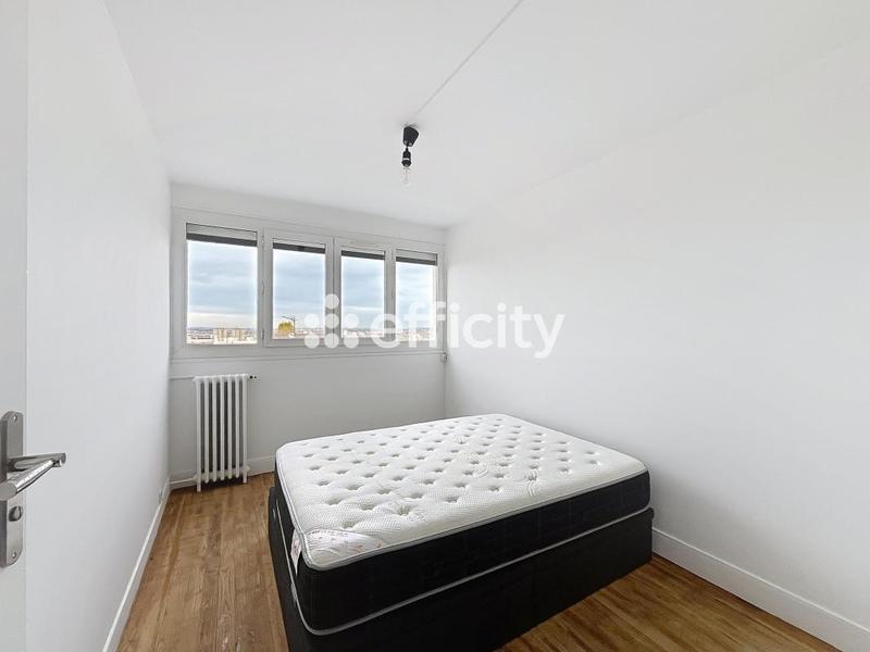 Appartement - 67 m² - 4 pièces