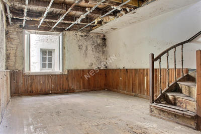 Maison - 98 m² - 4 pièces