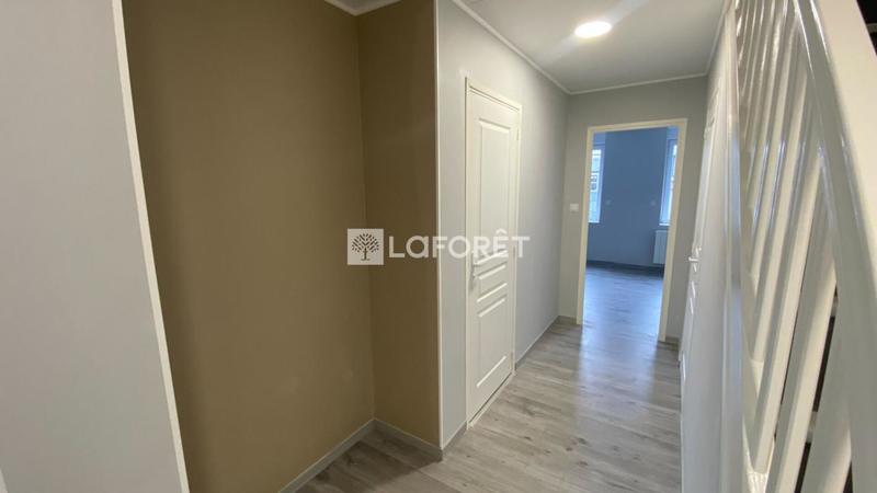 Maison - 77 m² - 5 pièces