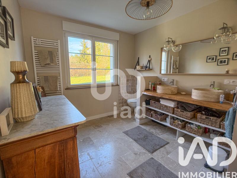 Maison - 250 m² - 9 pièces