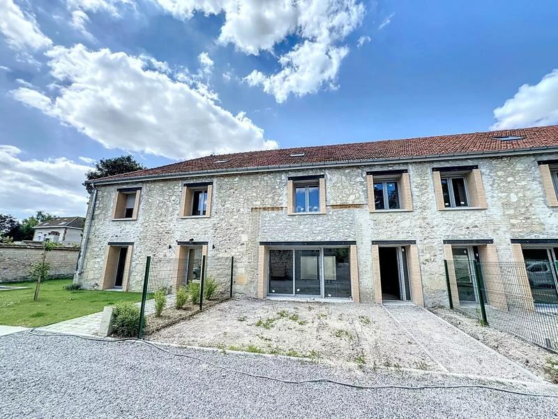 Maison - 163 m² - 5 pièces
