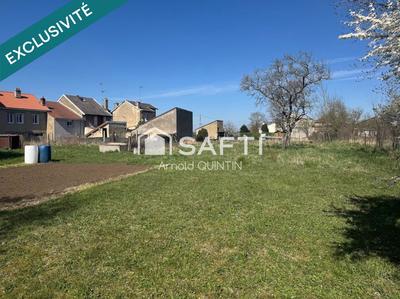 Maison - 93 m² - 5 pièces