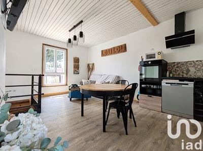 Maison - 89 m² - 6 pièces