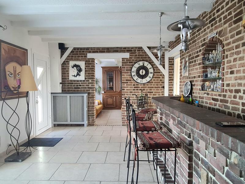 Maison - 140 m² - 5 pièces