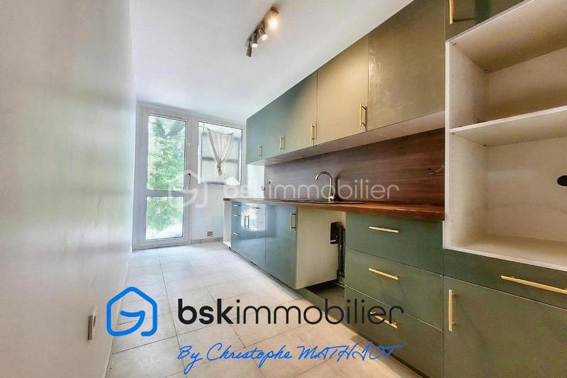 Appartement - 76 m² - 4 pièces