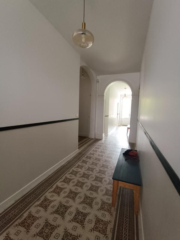 Maison ancienne - 250 m² - 7 pièces