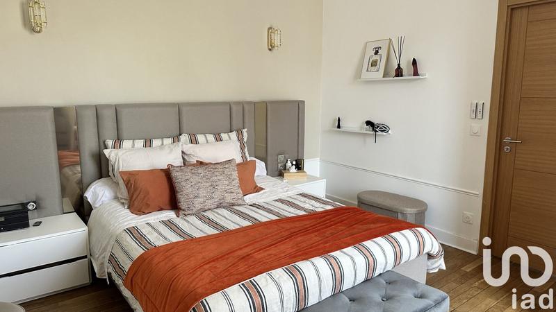 Maison - 165 m² - 6 pièces