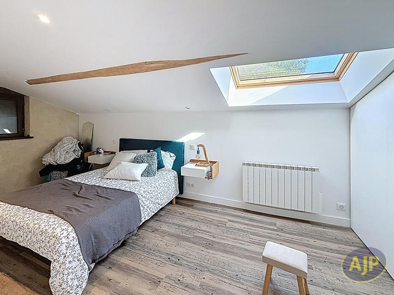 Maison - 139 m² - 5 pièces