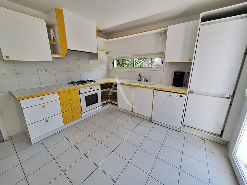 Maison - 151 m² - 7 pièces