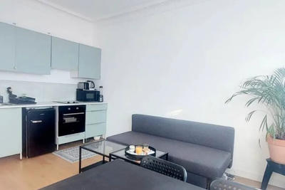 Studio - 30 m² - 1 pièce