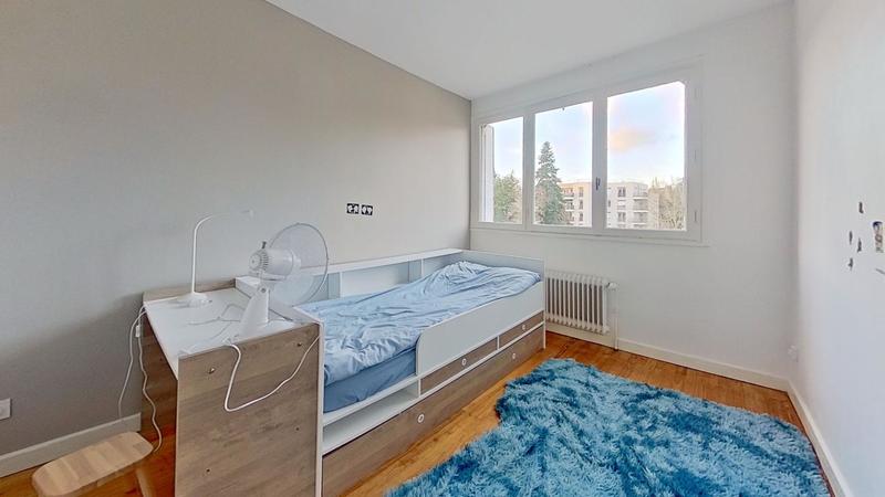 Appartement - 72 m² - 4 pièces