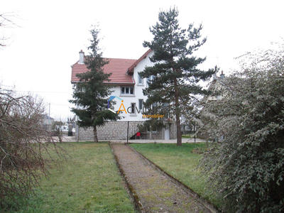 Maison - 142 m² - 7 pièces