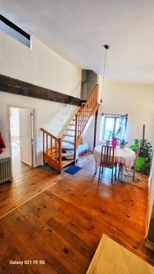 Maison - 231 m² - 6 pièces