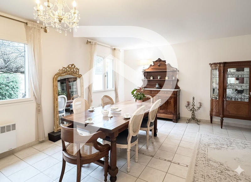 Maison - 150 m² - 6 pièces