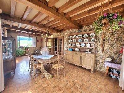 Maison - 145 m² - 6 pièces