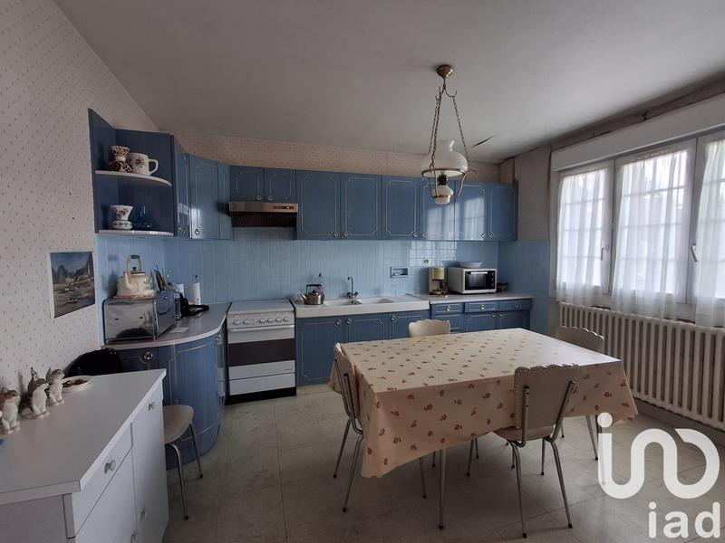 Maison - 163 m² - 7 pièces