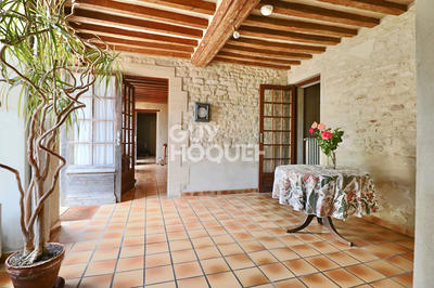 Maison - 236 m² - 10 pièces