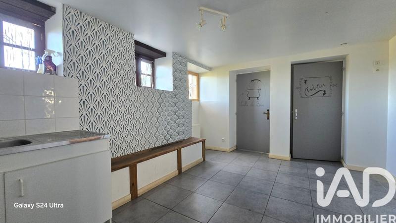 Maison - 236 m² - 7 pièces