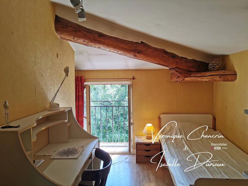 Maison - 198 m² - 7 pièces