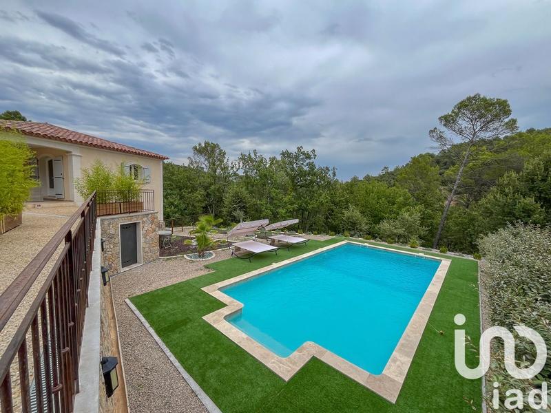 Maison de maîtres - 203 m² - 9 pièces