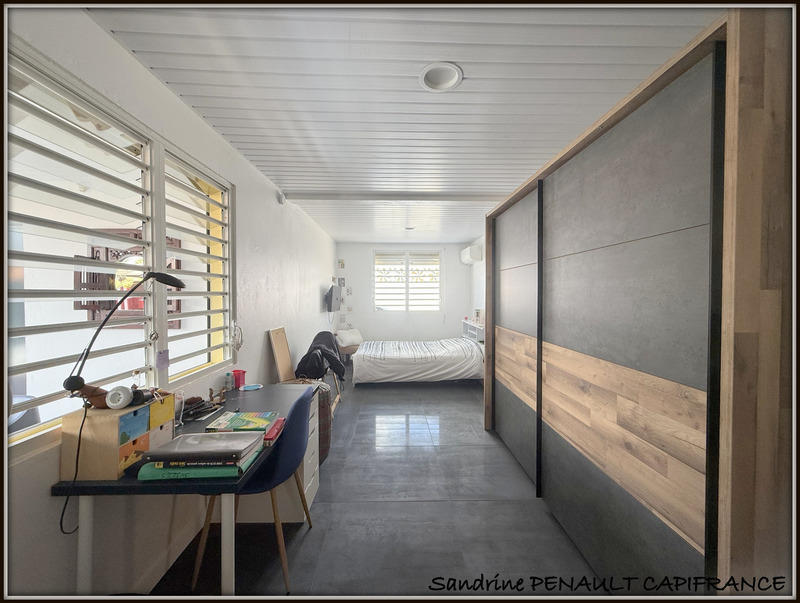 Maison - 155 m² - 4 pièces