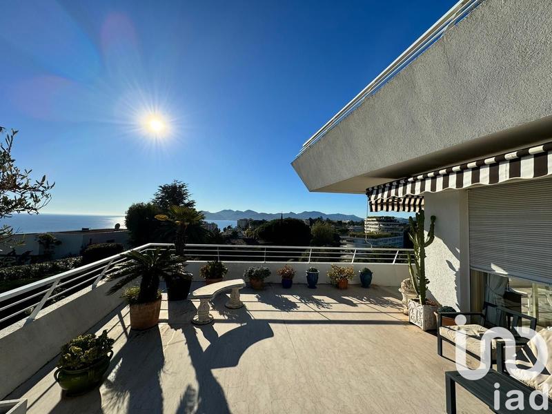 Appartement - 80 m² - 3 pièces