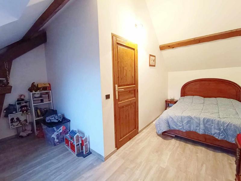 Maison - 181 m² - 6 pièces