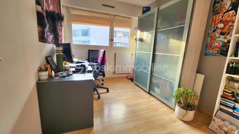 Appartement - 87 m² - 4 pièces