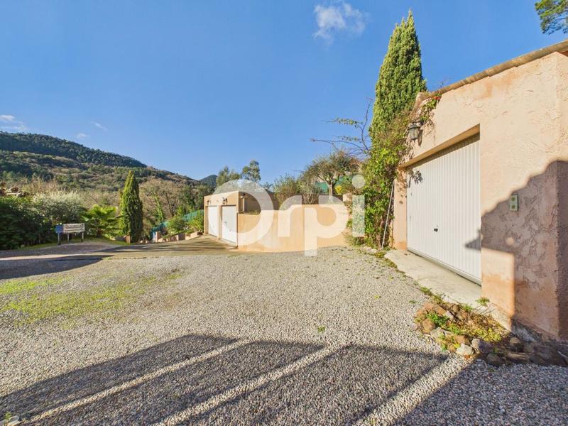 Villa - 148 m² - 5 pièces