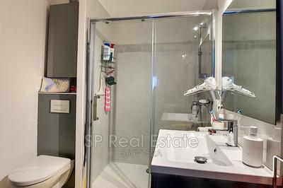 Appartement - 79 m² - 3 pièces