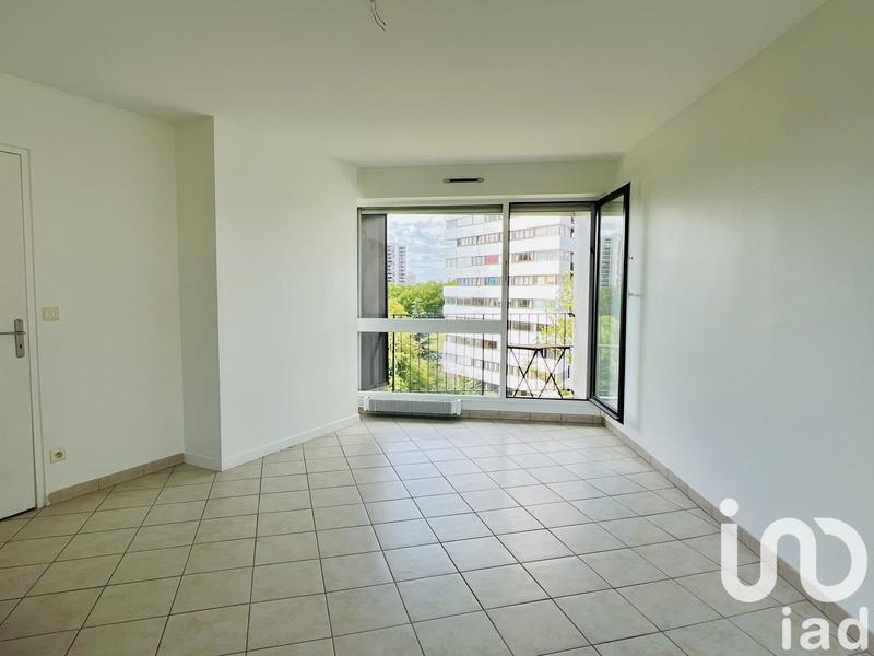 Appartement - 92 m² - 5 pièces