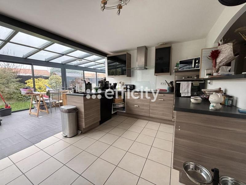 Pavillon - 148 m² - 5 pièces