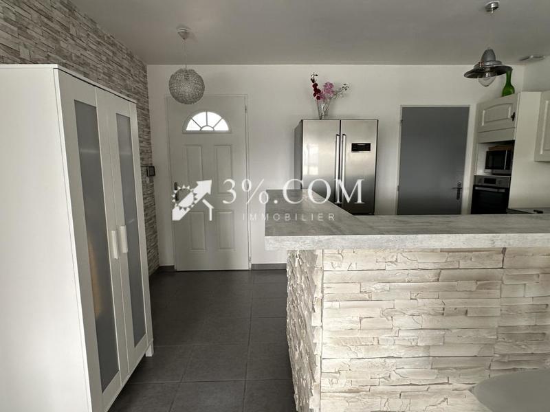 Maison - 93 m² - 4 pièces