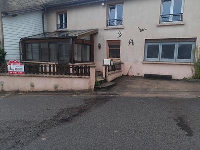 Maison - 195 m² - 7 pièces