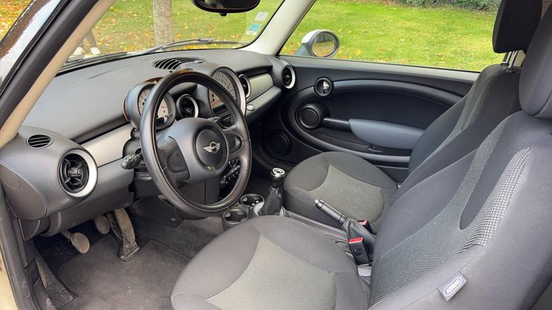 Mini Mini 1.6 One 75 Docklands