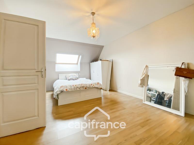 Maison - 172 m² - 5 pièces