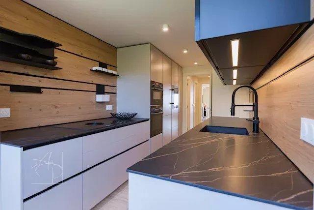 Appartement - 103 m² - 4 pièces