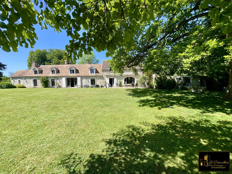 Maison ancienne - 268 m² - 11 pièces