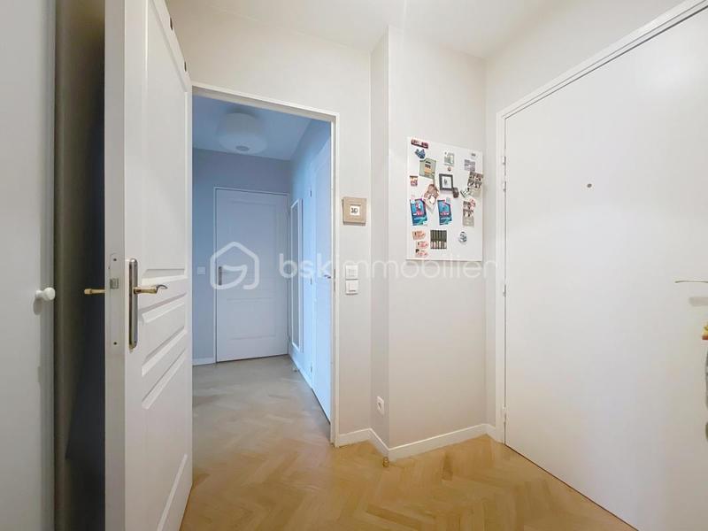 Appartement - 64 m² - 3 pièces
