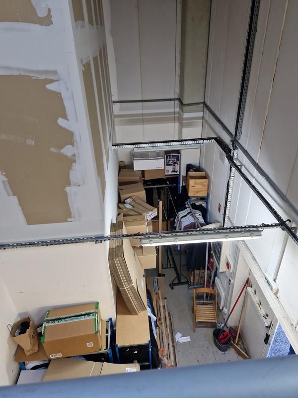 Local commercial - 308 m²