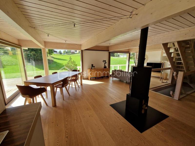 Maison - 151 m² - 7 pièces