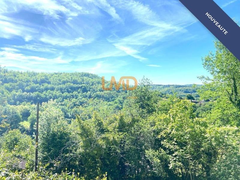 Maison - 121 m² - 6 pièces